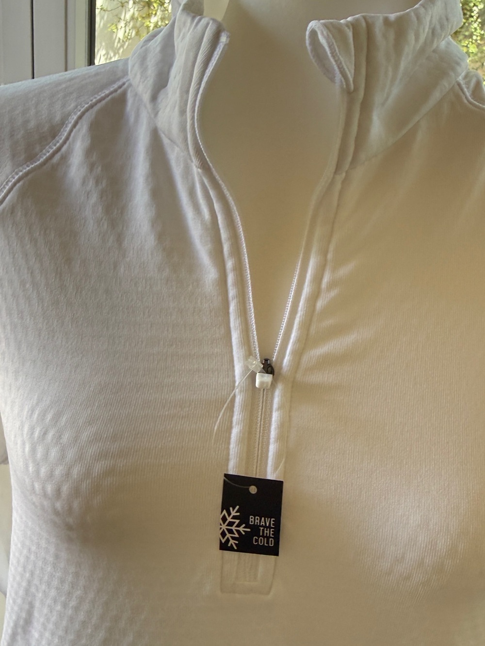 DSG (Dick’s Sporting Goods) Women’s Performance/Run Grid Pullover NWT - Picture 3 of 9